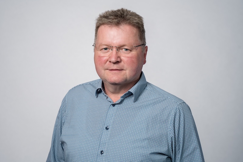 Dirk Hothan